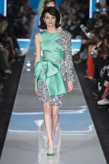 Moschino Fall 2018 Ready-to-Wear , Moschino осень зима 2018 , Fashion show , неделя моды в Милане , MFW , Mainstyles